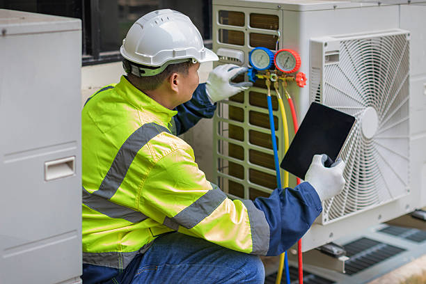 Professional Hvac Installation technician working in Burkett, TX